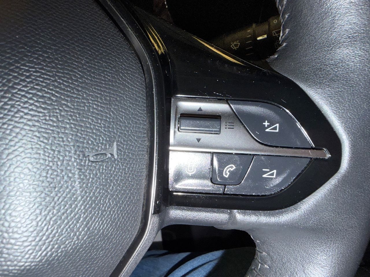 Peugeot 308 SWActive Pack BlueHDi 130 S&S MAN - Foto 18