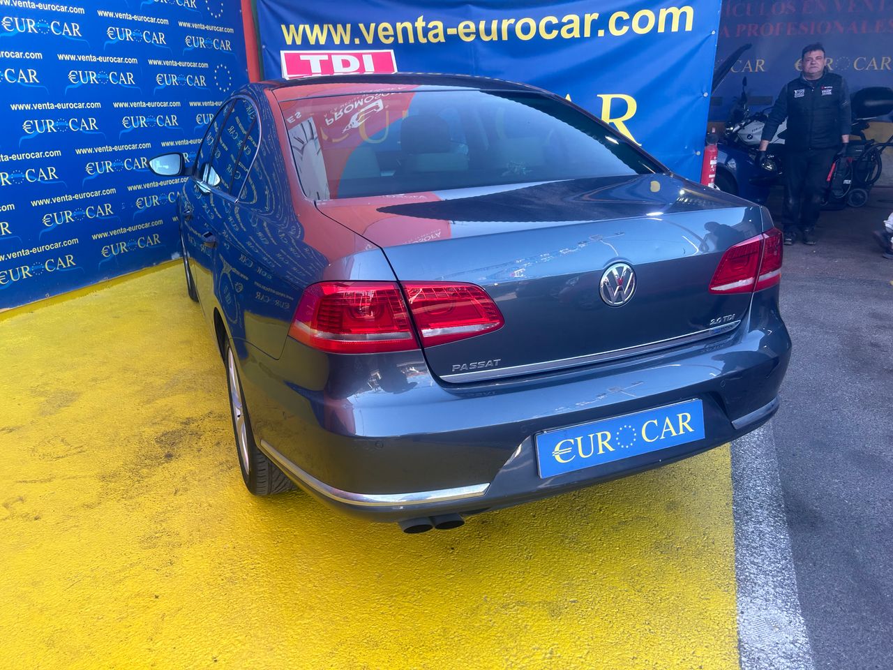 Volkswagen Passat 2.0 TDI - foto 27