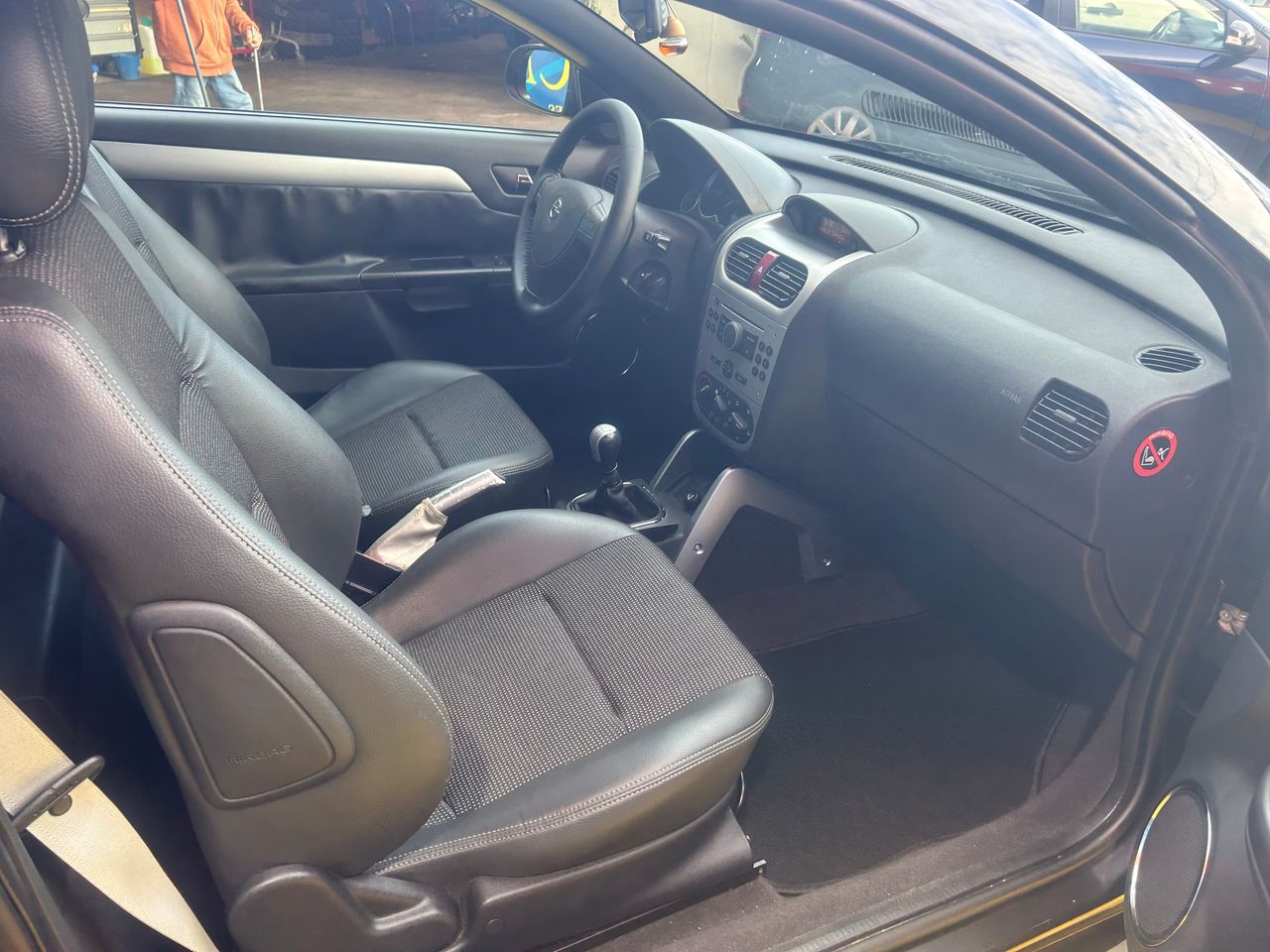 Opel Tigra 1.2 I - foto 15