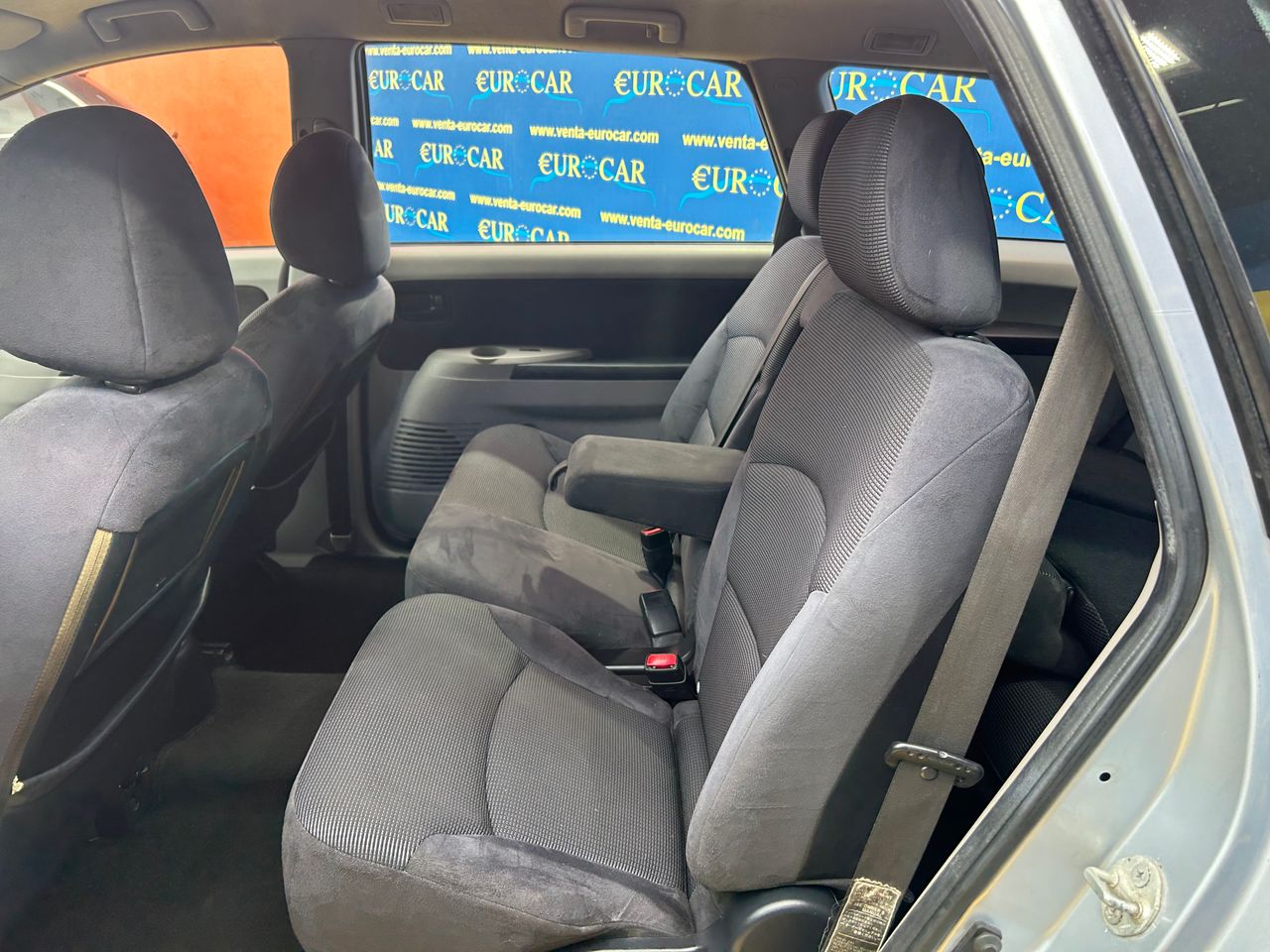 Mitsubishi Grandis 2.0 CRDI - foto 13