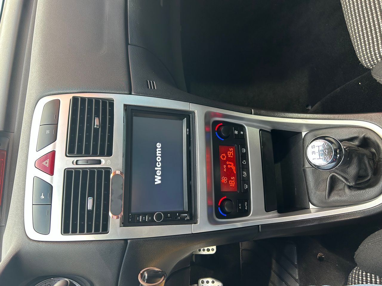 Peugeot 307 1.6 I - foto 7