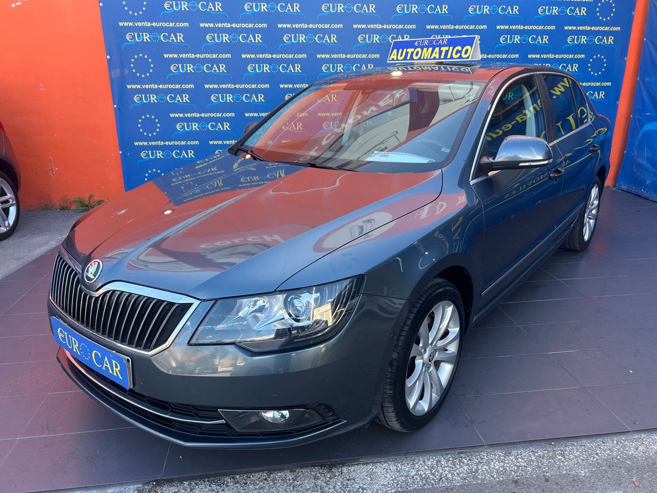 Foto skoda superb 2014 /