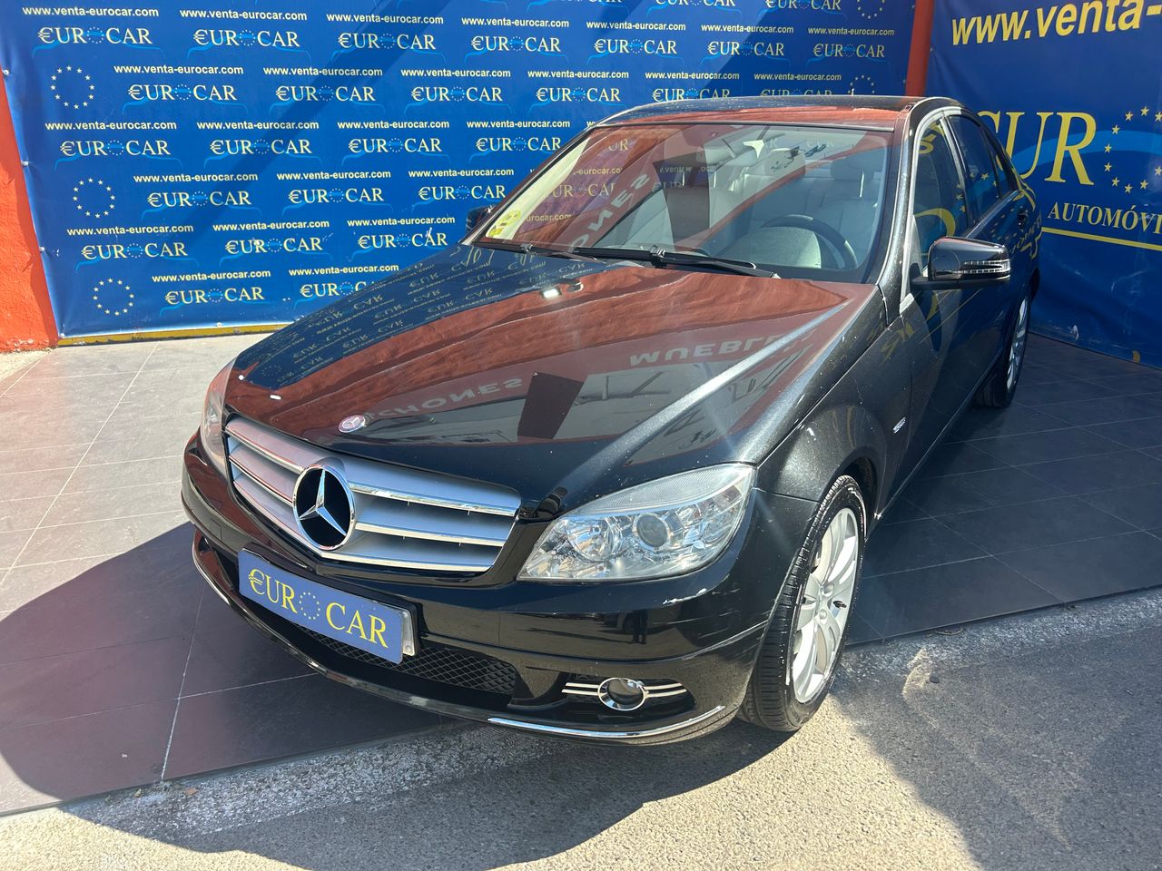 mercedes clase c 2011 / foto grande (2)