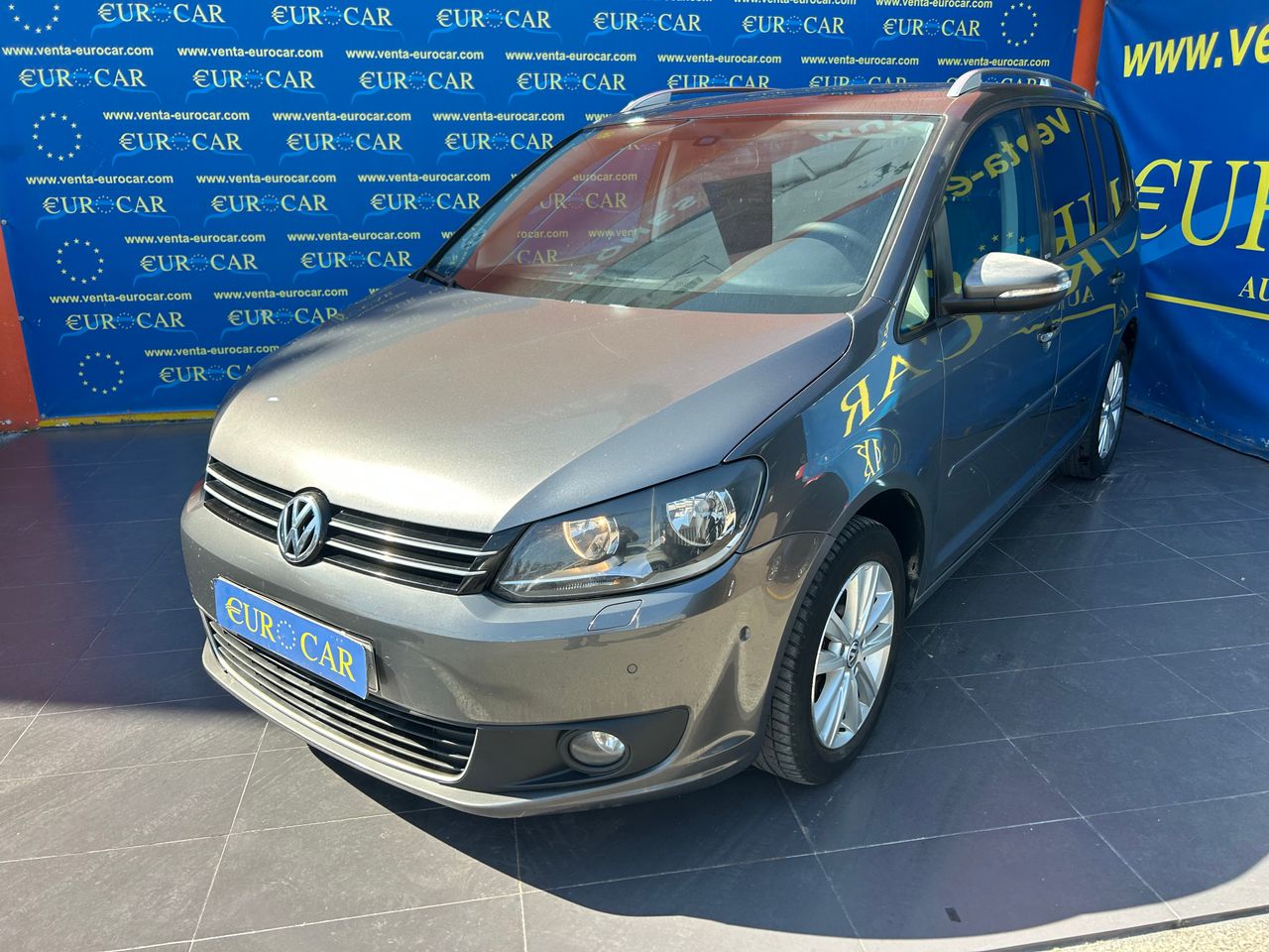 Foto volkswagen touran 2012 /