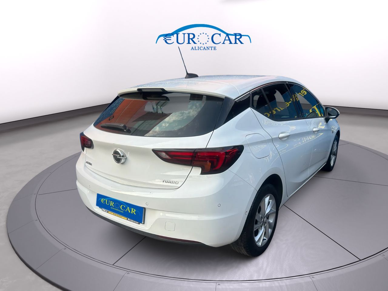Opel Astra 1.4 I - foto 6