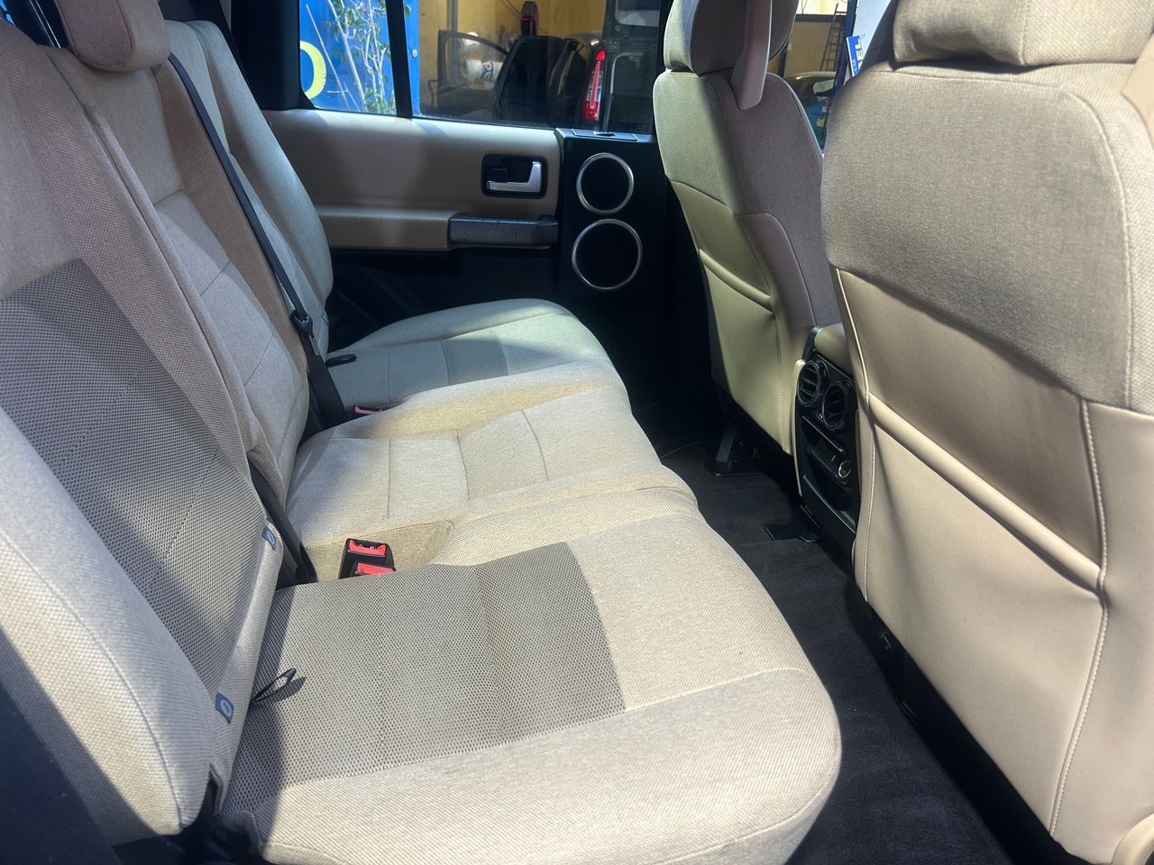 Land-Rover Discovery 2.7 TDI - foto 24