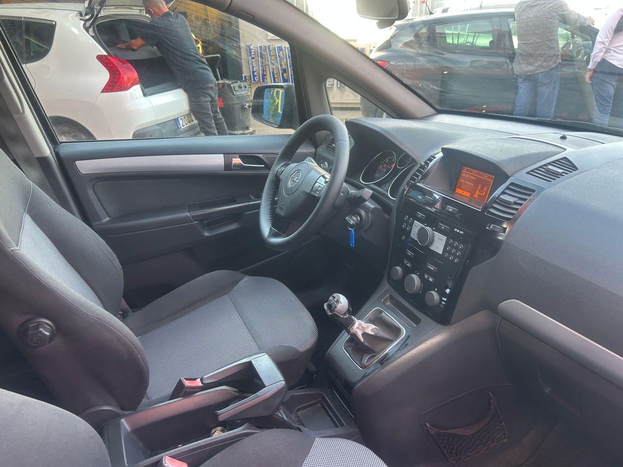 Opel Zafira 1.7 CDTI - foto 22