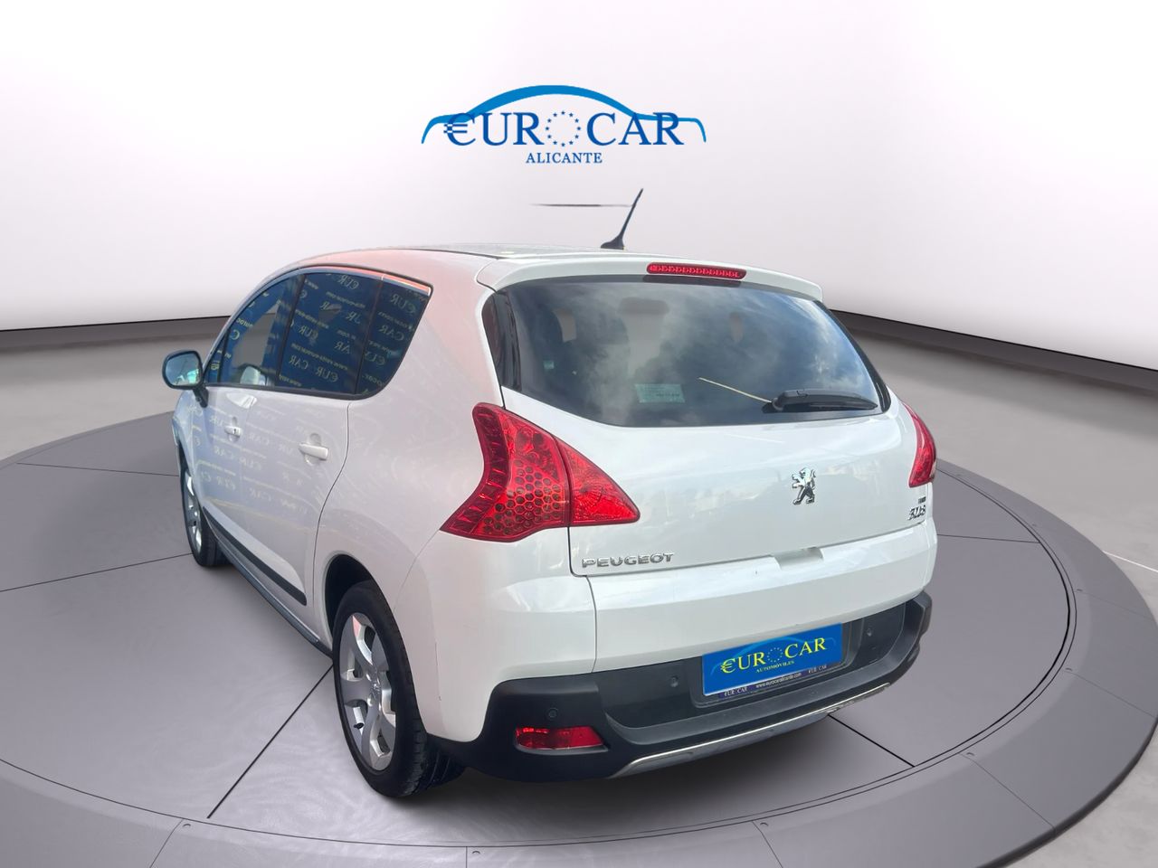 Peugeot 3008 1.6 HDI - foto 4