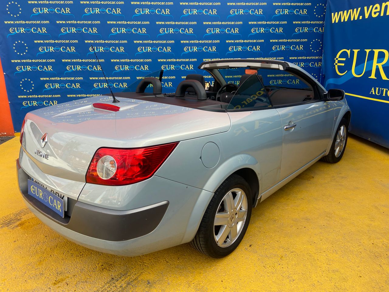 Renault Megane ocasión segunda mano 2004 Gasolina por 4.950€ en Alicante
