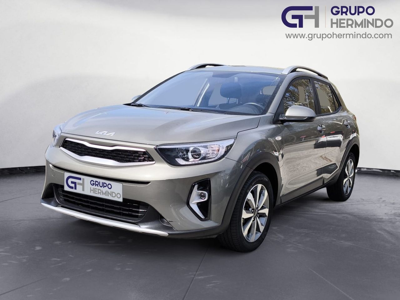 Pais  de segunda mano - kia stonic 2023 /