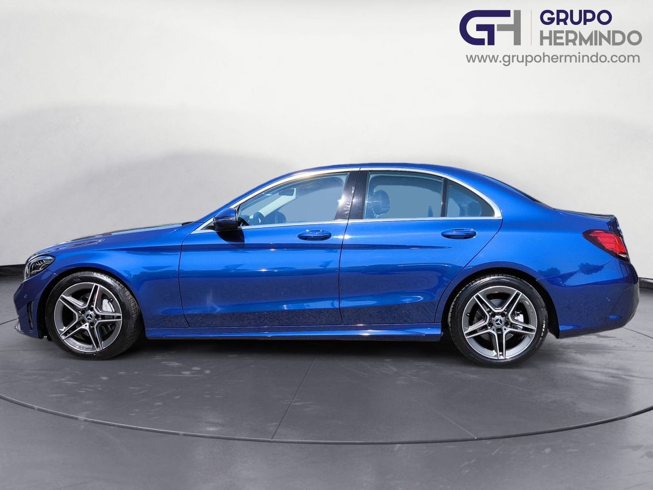 mercedes clase c 2019 / foto grande (3)