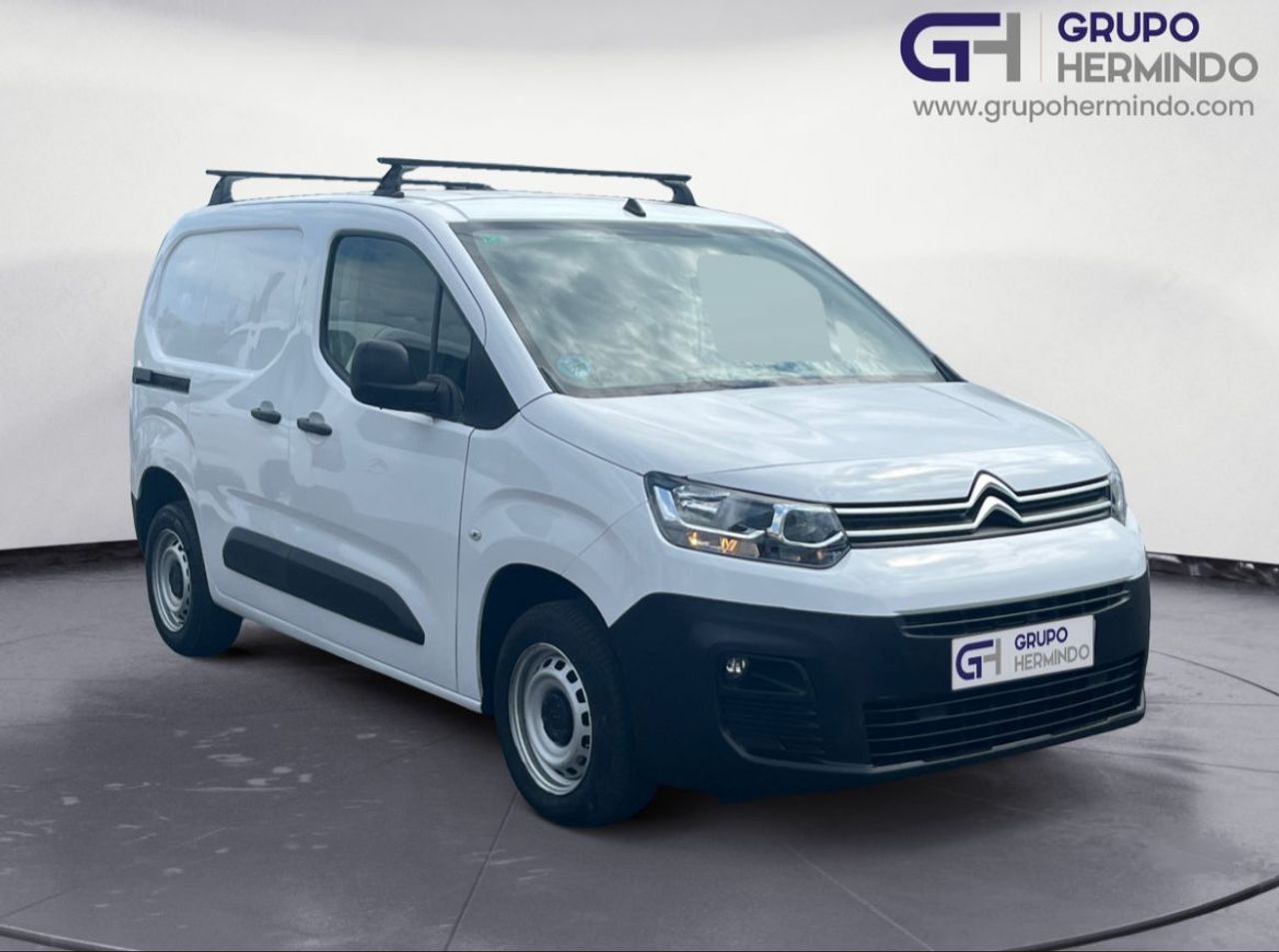 Ruedas seminuevas 25535r18 marca premium  de segunda mano - citroën berlingo 2021 /
