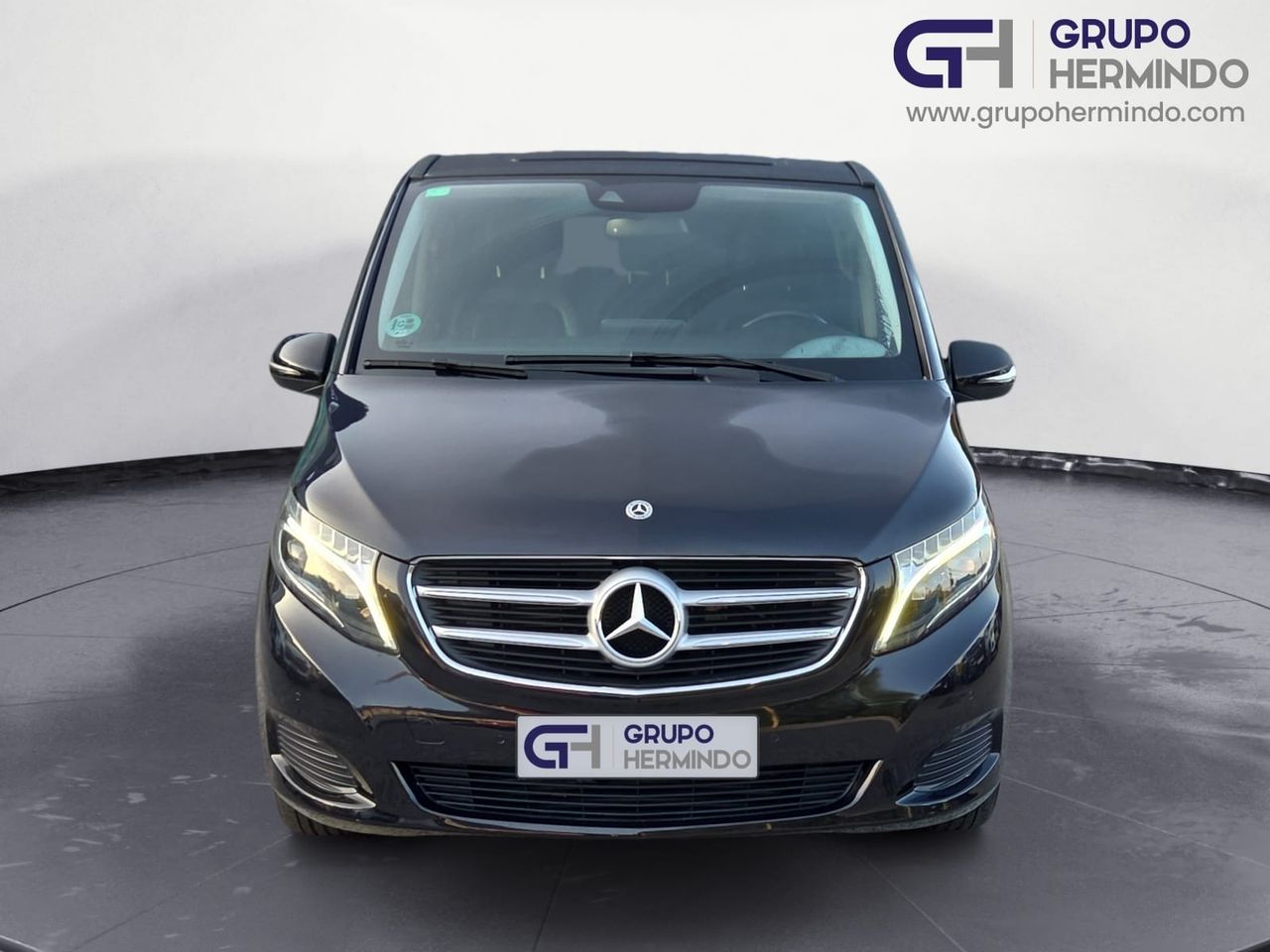 mercedes clase v 2019 / foto grande (3)