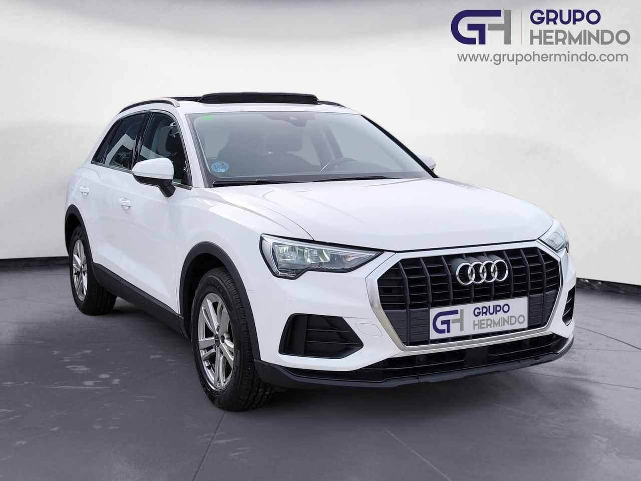 audi q3 2020 /