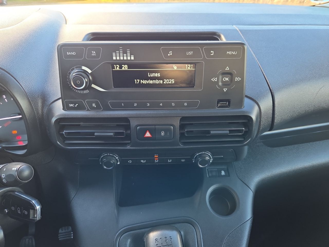 Citroën Berlingo TALLA M BLUE HDI 100 CV LIVE PACK  - Foto 2