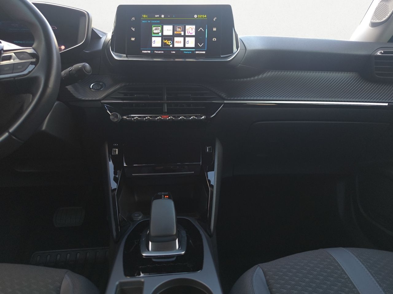 Peugeot e-2008 ALLURE ELECTRICO  - Foto 2