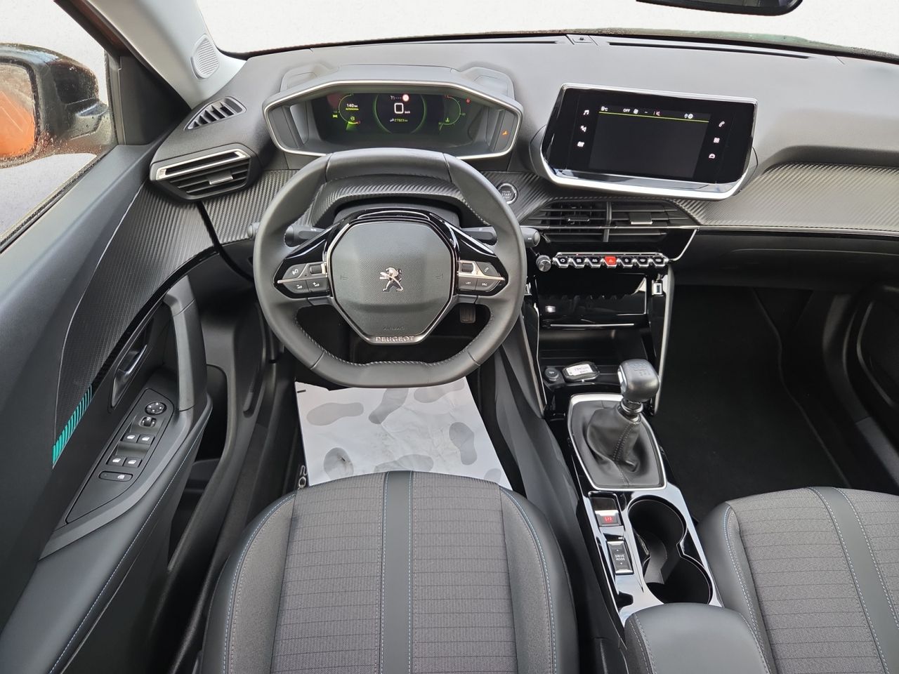 Peugeot 2008 ALLURE PACK BLUE HDI 110 CV  - Foto 2