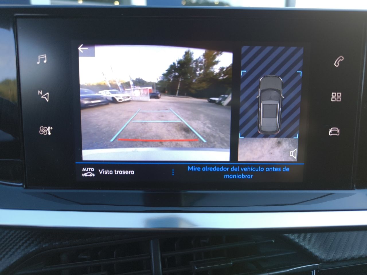 Peugeot 2008 ALLURE PACK BLUE HDI 110 CV  - Foto 2