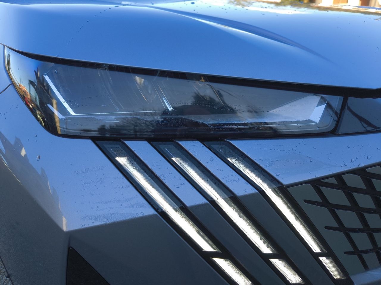 Peugeot 5008 ALLURE HYBRID 145 e DCS6  - Foto 2