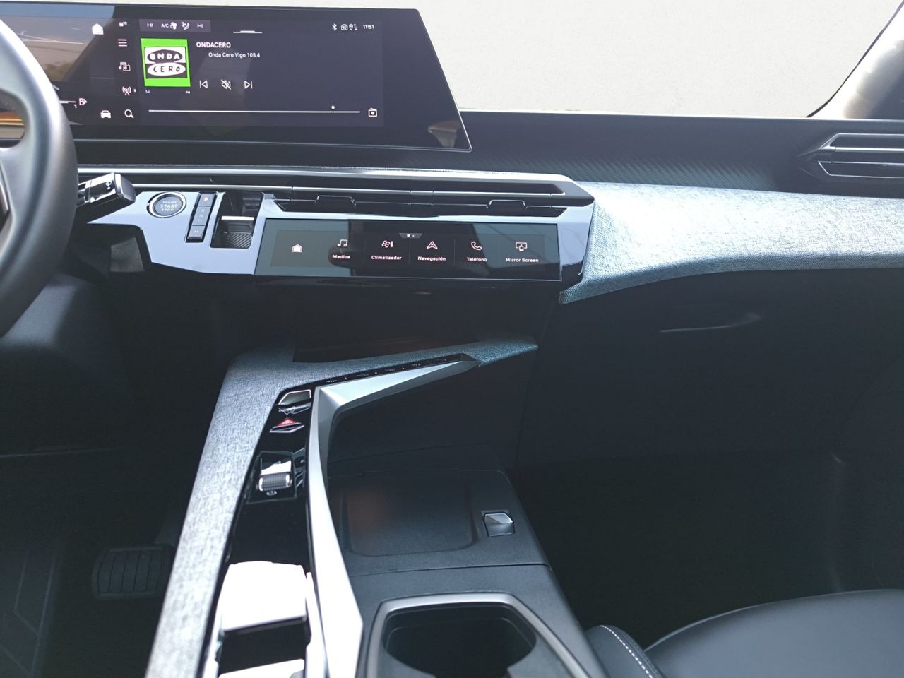 Peugeot 3008 Hybrid ALLURE HYBRID 145 eDCS6  - Foto 2