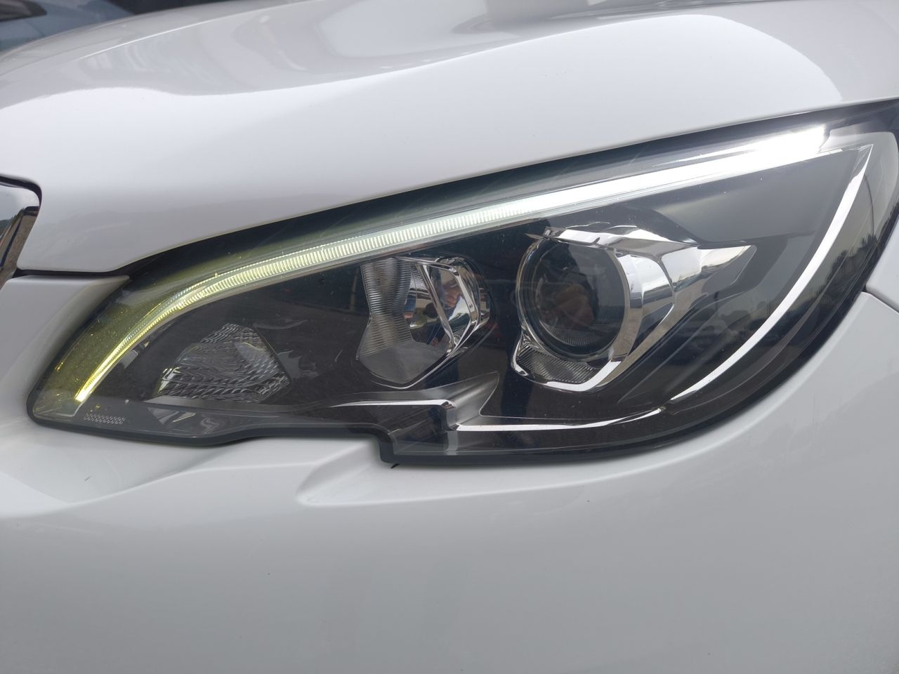 Peugeot 308 ACTIVE PACK BLUE HDI 100 CV  - Foto 2