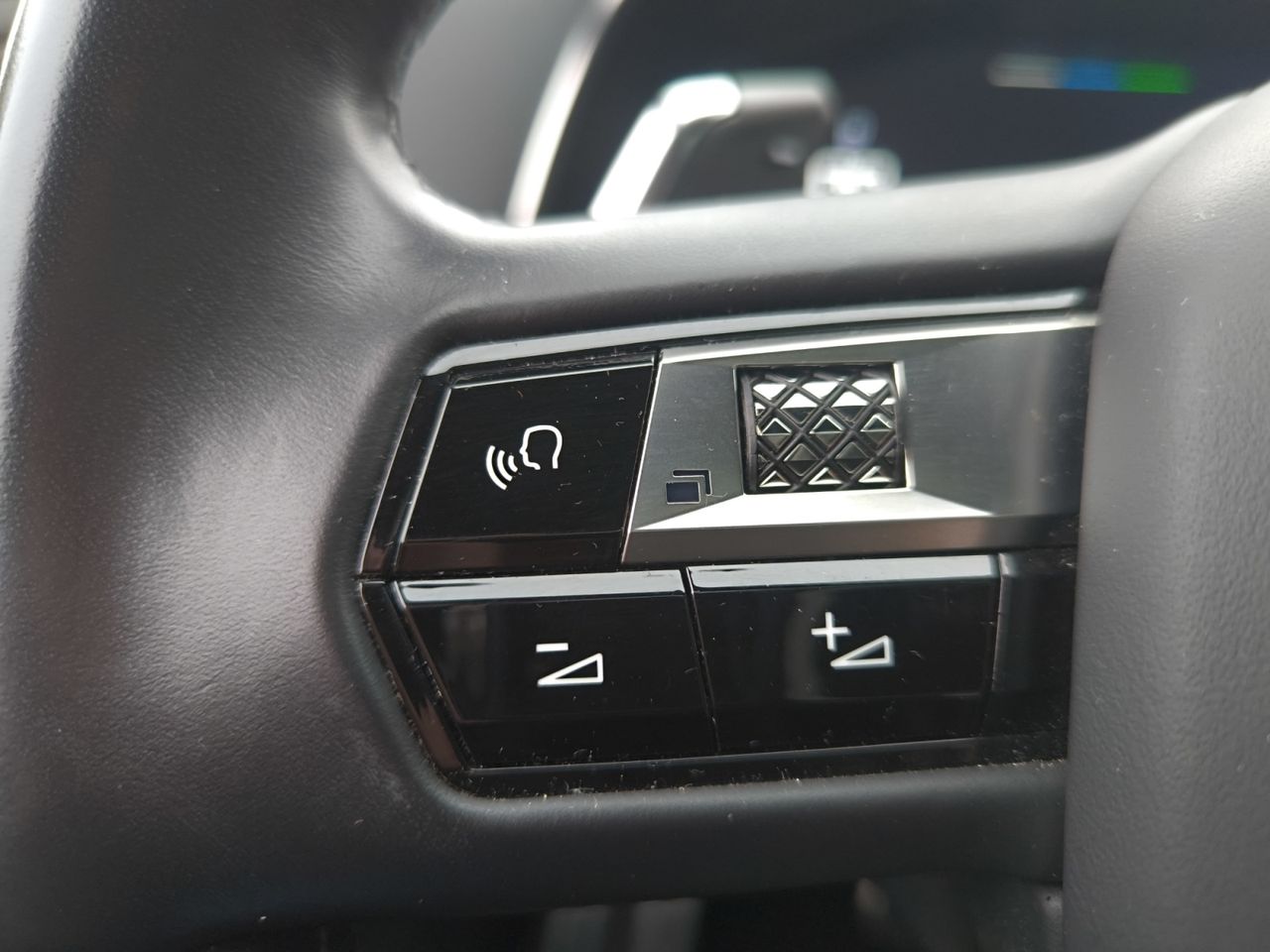 DS DS 7 CROSSBACK E TENSE 300 4X4 LIGNE NOIRE  - Foto 2