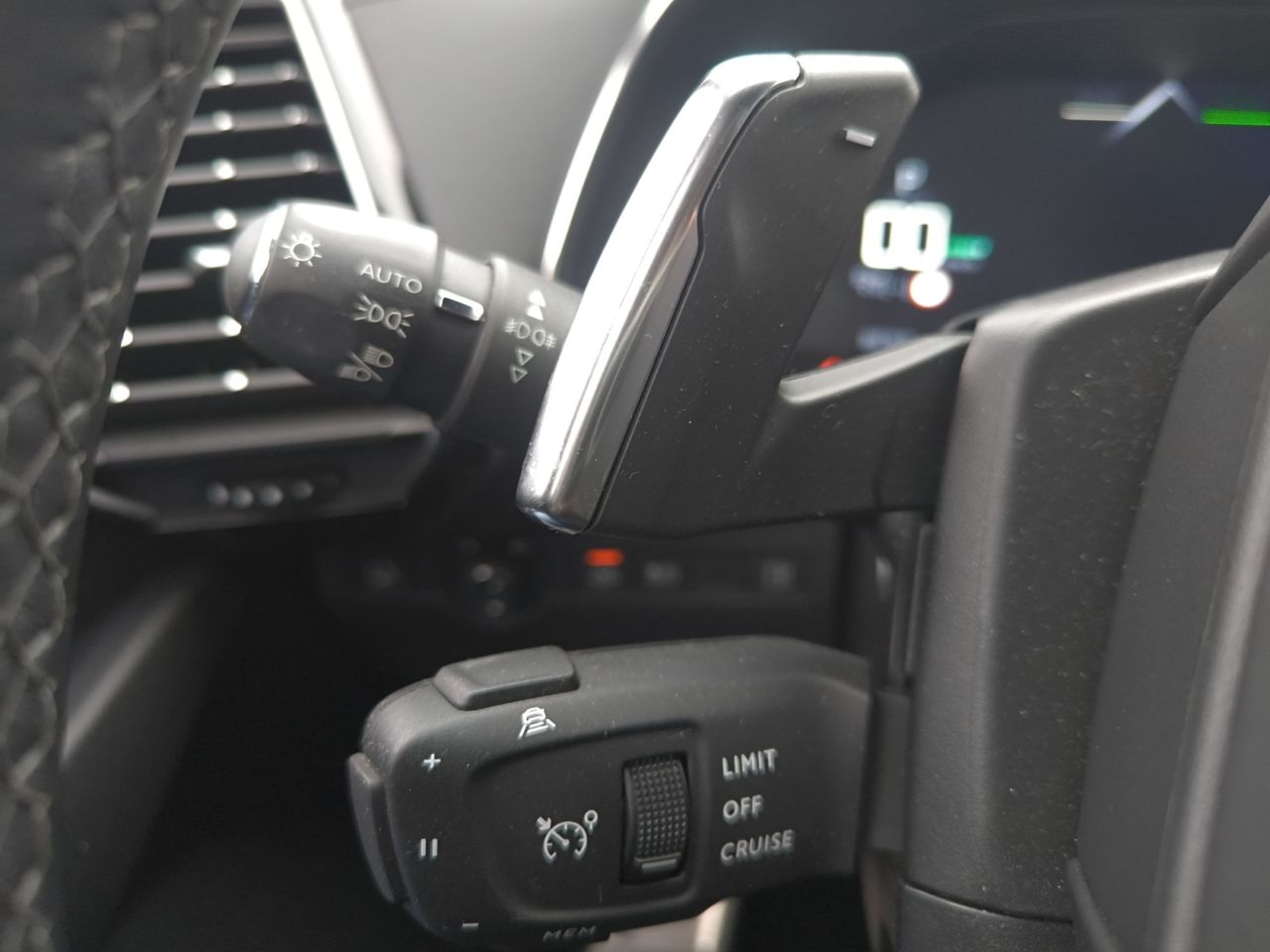 DS DS 7 CROSSBACK E TENSE 300 4X4 LIGNE NOIRE  - Foto 2