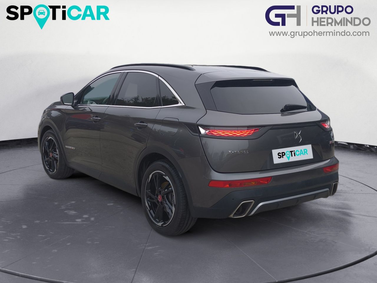 DS DS 7 CROSSBACK E TENSE 225 PERFORMANCE LINE  - Foto 2