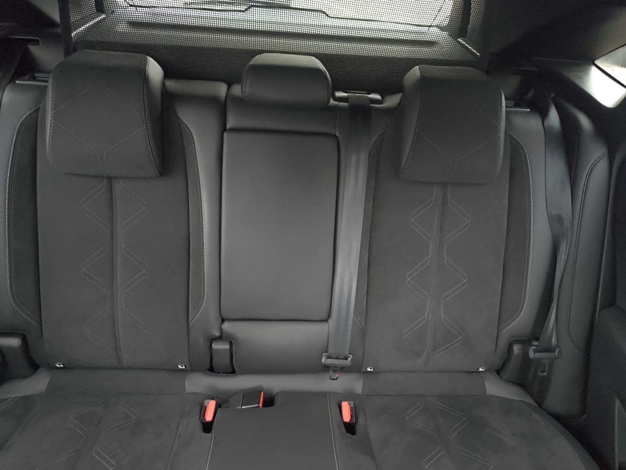 DS DS 7 CROSSBACK E TENSE 225 PERFORMANCE LINE  - Foto 2