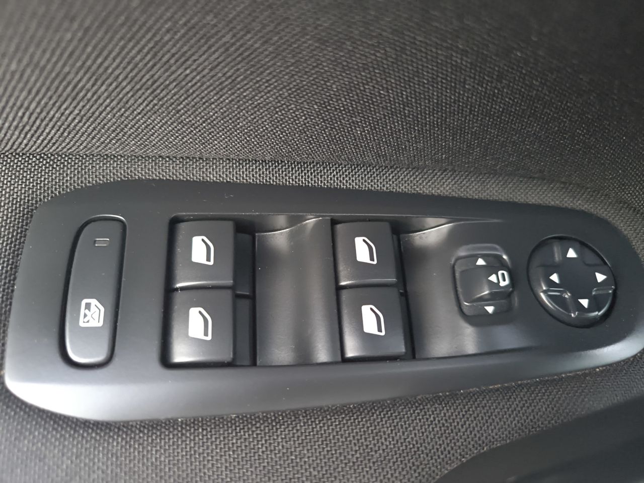 Peugeot 308 STYLE BLUE HDI 130 CV  - Foto 2