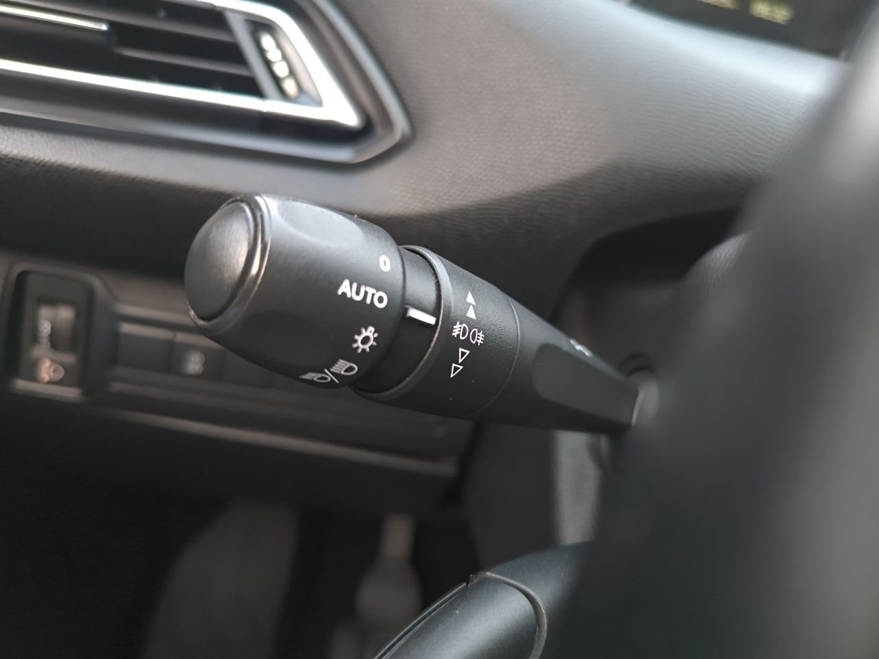 Peugeot 308 STYLE BLUE HDI 130 CV  - Foto 2