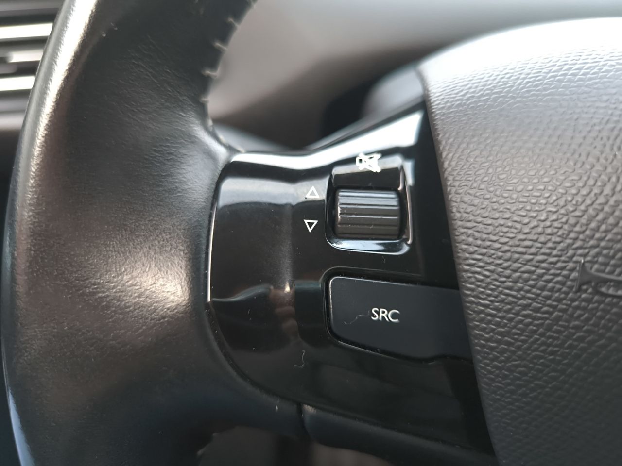 Peugeot 308 STYLE BLUE HDI 130 CV  - Foto 2