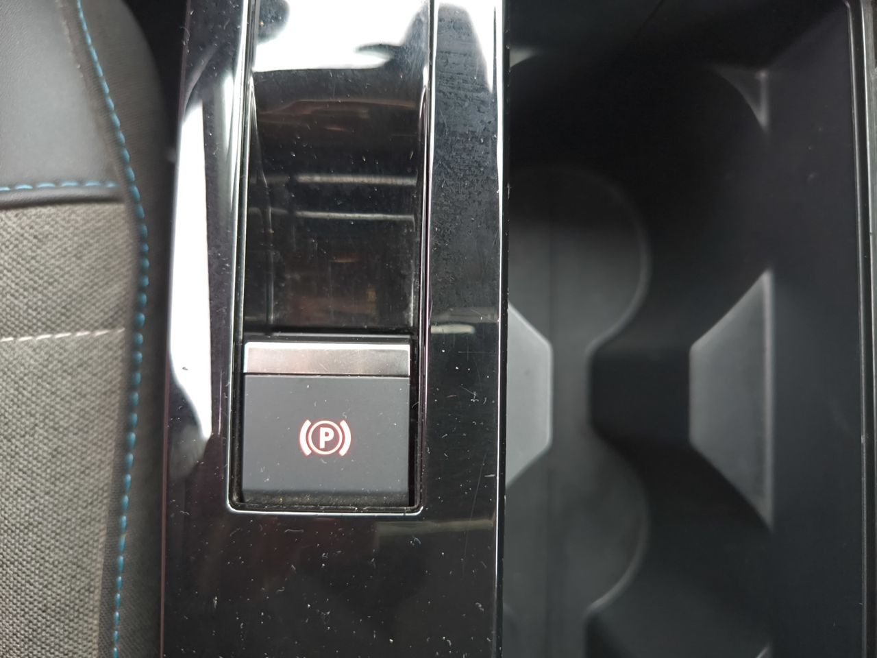 Citroën C4 FEEL PACK BLUE HDI 130 CV EAT8  - Foto 2