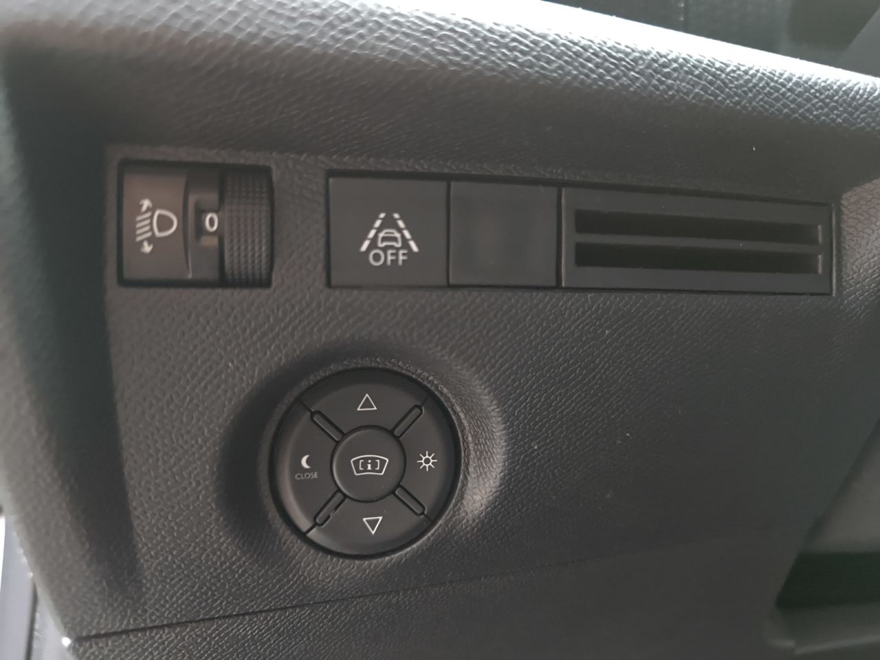 Citroën C4 FEEL PACK BLUE HDI 130 CV EAT8  - Foto 2