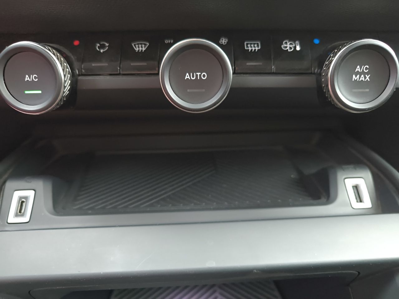 Citroën C4 FEEL PACK BLUE HDI 130 CV EAT8  - Foto 2