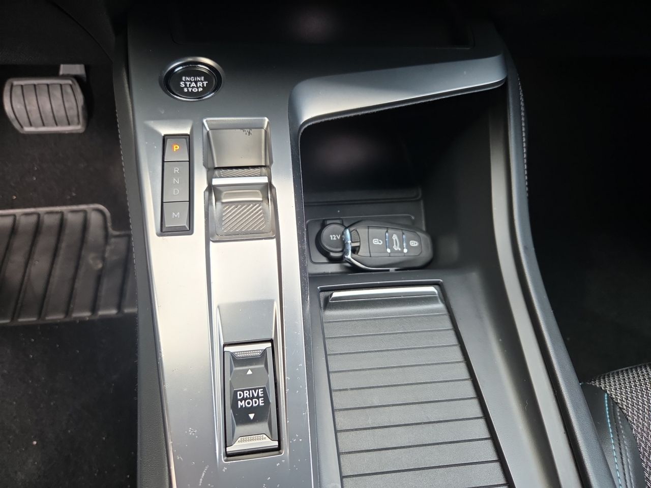 Peugeot 308 SW ALLURE BLUE HDI 130 CV EAT8  - Foto 2