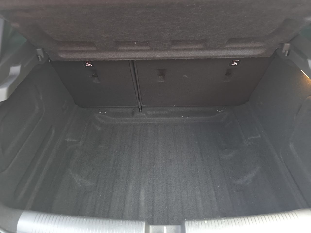 Opel Astra GS LINE 1.5 D  - Foto 2