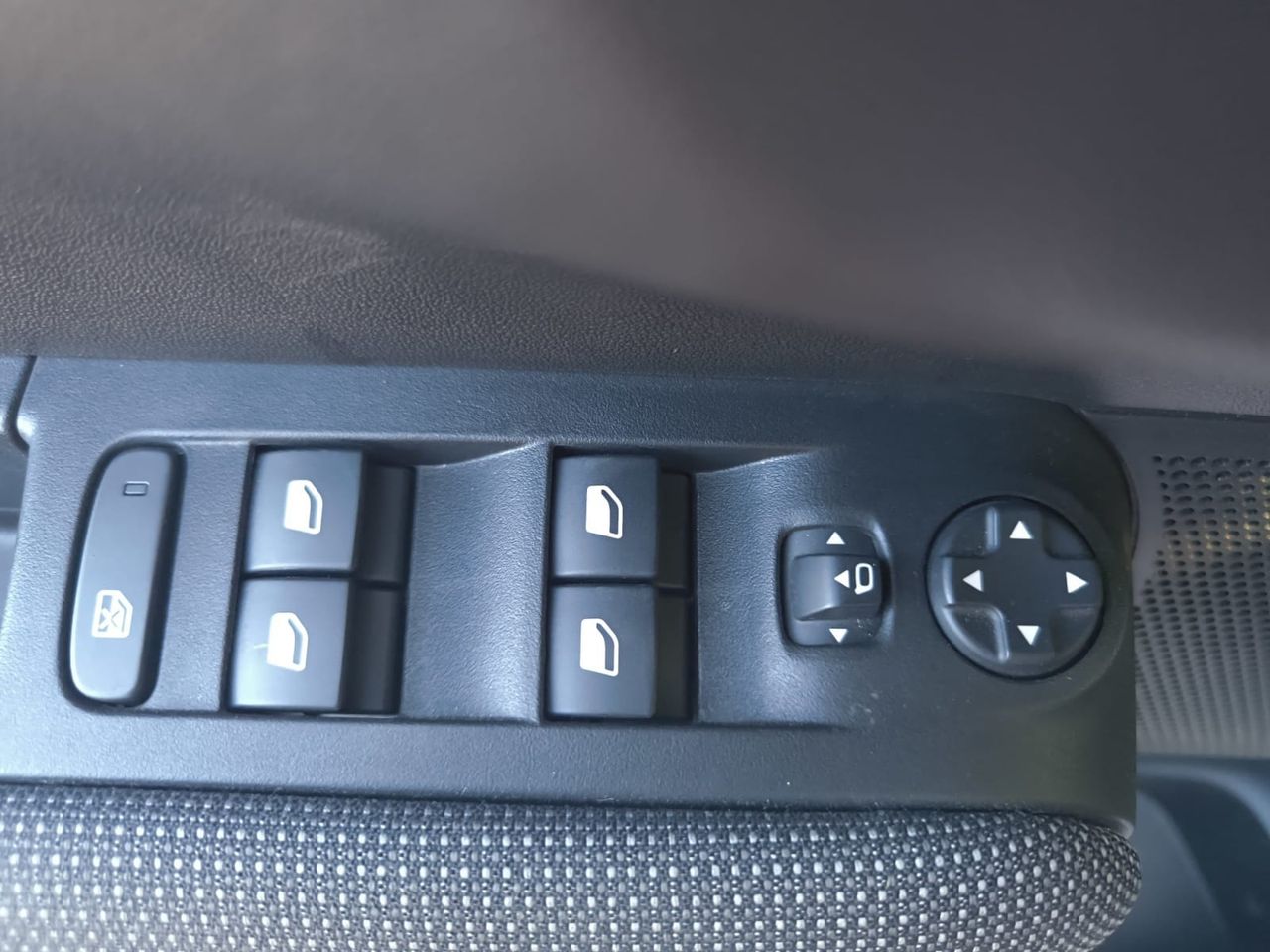 Citroën C3 Aircross FEEL PACK BLUE HDI 110 CV  - Foto 2