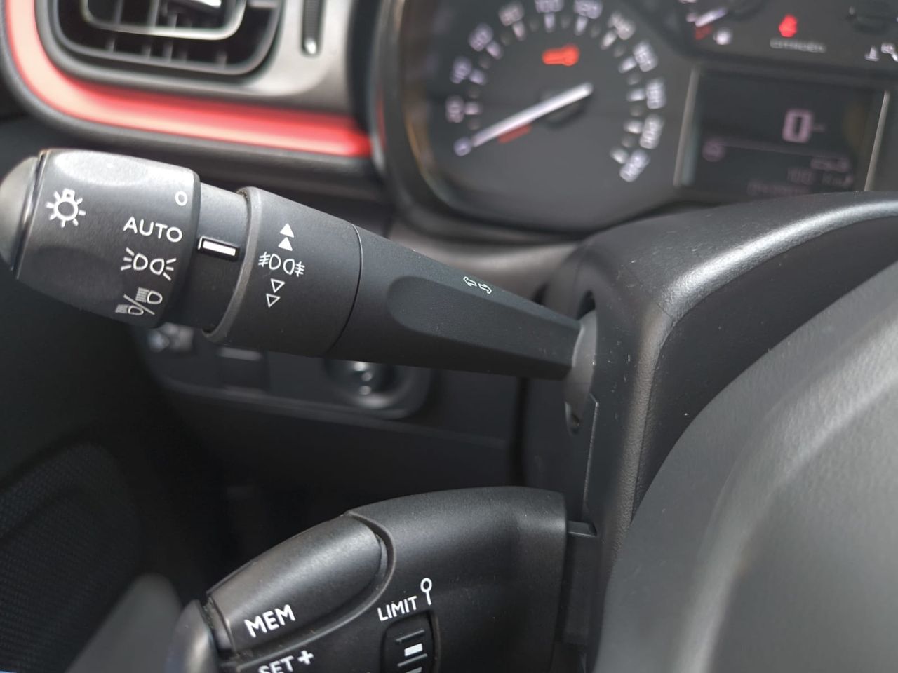 Citroën C3 C SERIES PURE TECH 83 CV  - Foto 2