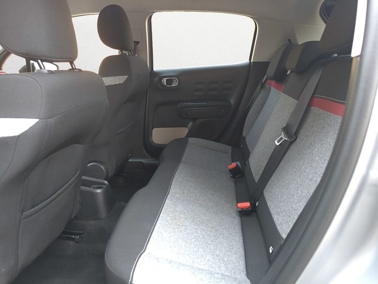 Citroën C3 C SERIES PURE TECH 83 CV  - Foto 2