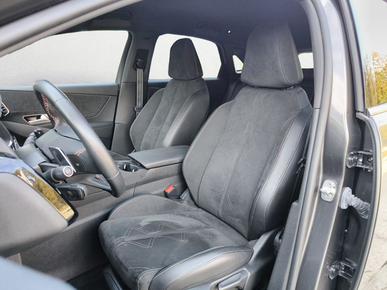 DS DS 7 1.6 ETENSE 300 PERF LINE AUTO 4WD 5P  - Foto 2