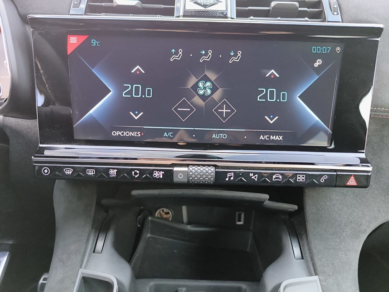 DS DS 7 1.6 ETENSE 300 PERF LINE AUTO 4WD 5P  - Foto 2