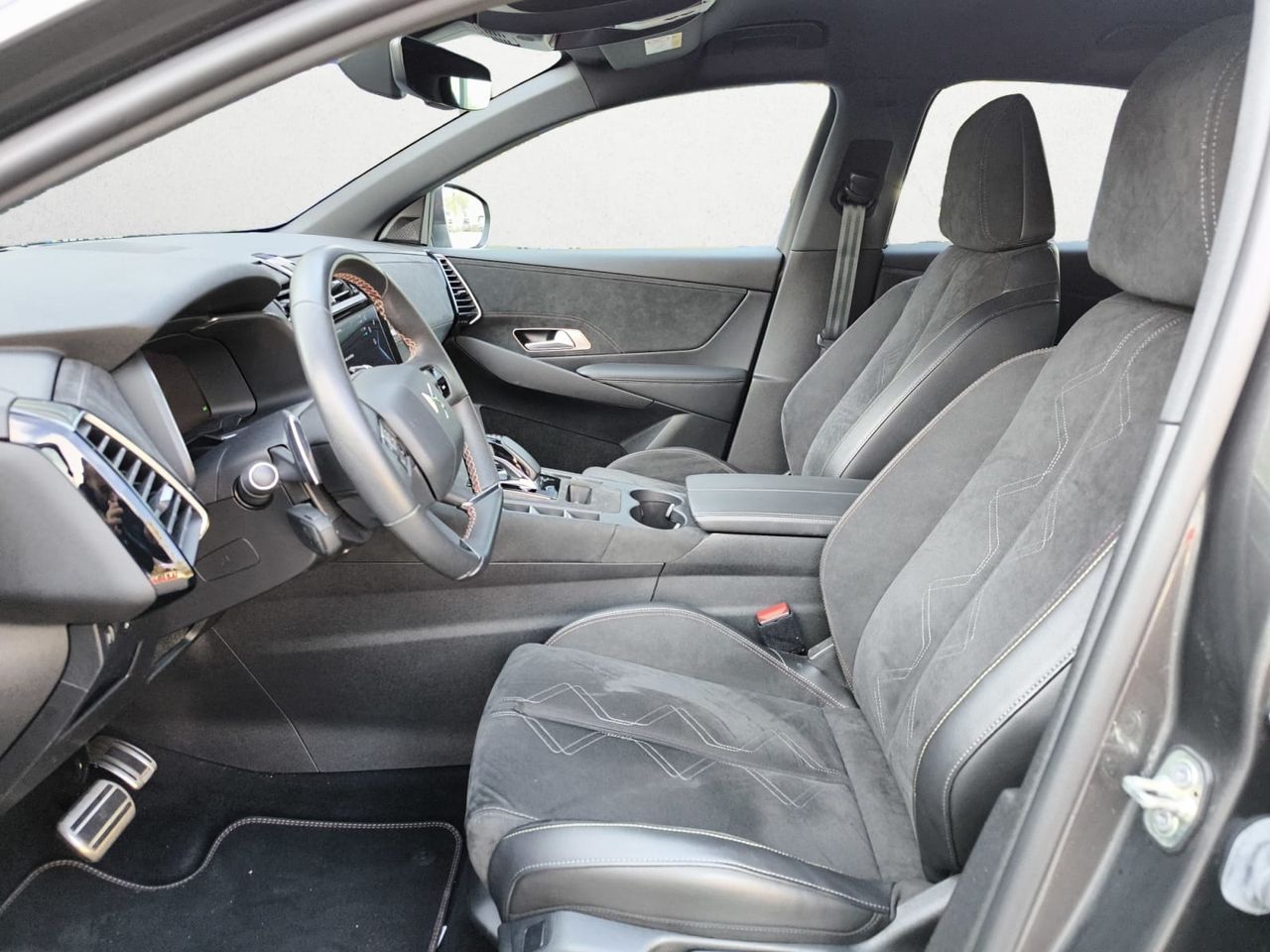 DS DS 7 1.6 ETENSE 300 PERF LINE AUTO 4WD 5P  - Foto 2