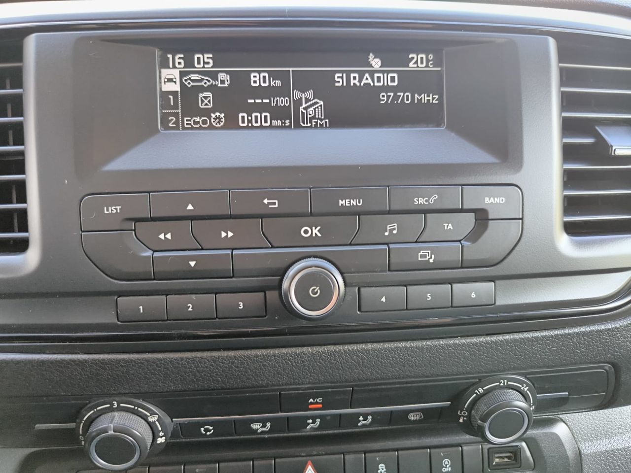 Citroën Jumpy TALLA M BLUE HDI 120 CV 6V CONTROL  - Foto 2