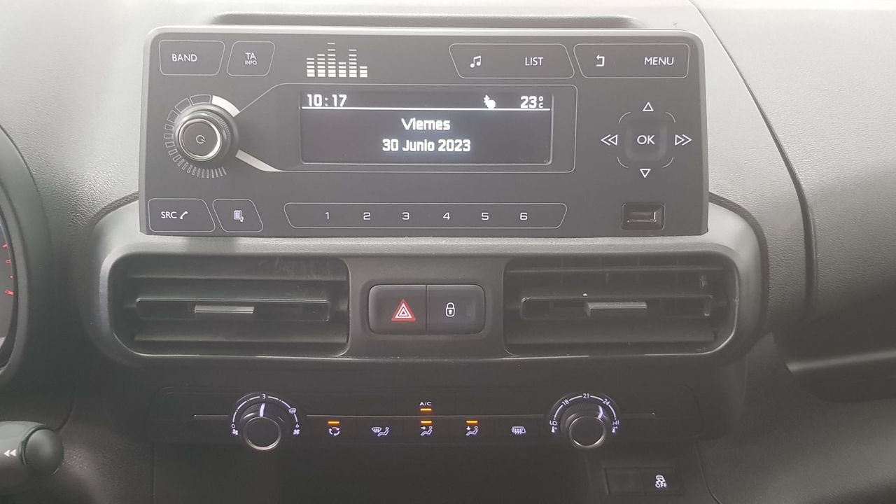 Citroën Berlingo BLUE HDI 74 KW 100 CV  - Foto 2