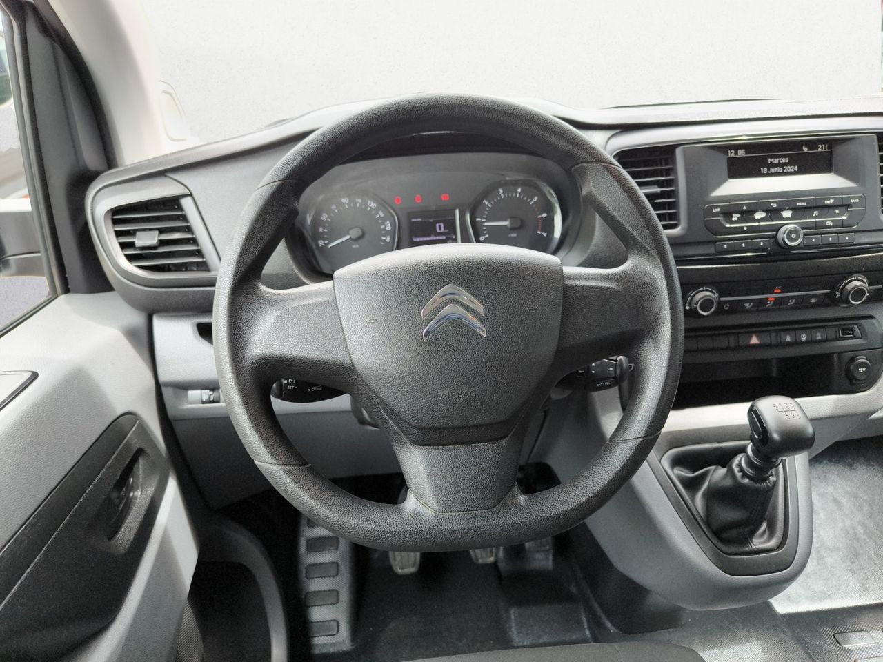 Citroën Jumpy COMBI TALLA M BLUE HDI 120 CV CONFORT  - Foto 2