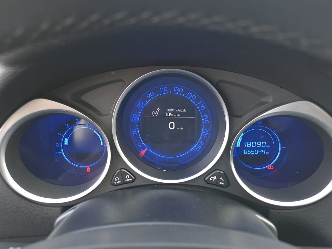 DS DS 4 BLUE HDI 120 CV  STYLE  - Foto 2