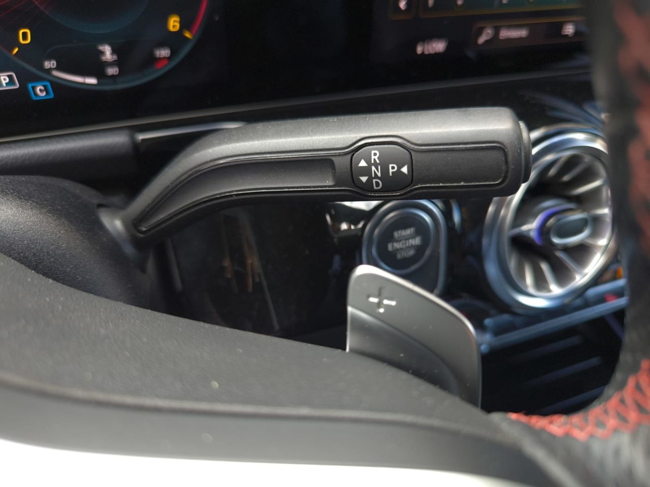 Mercedes GLA 200 D AMG LINE  - Foto 2