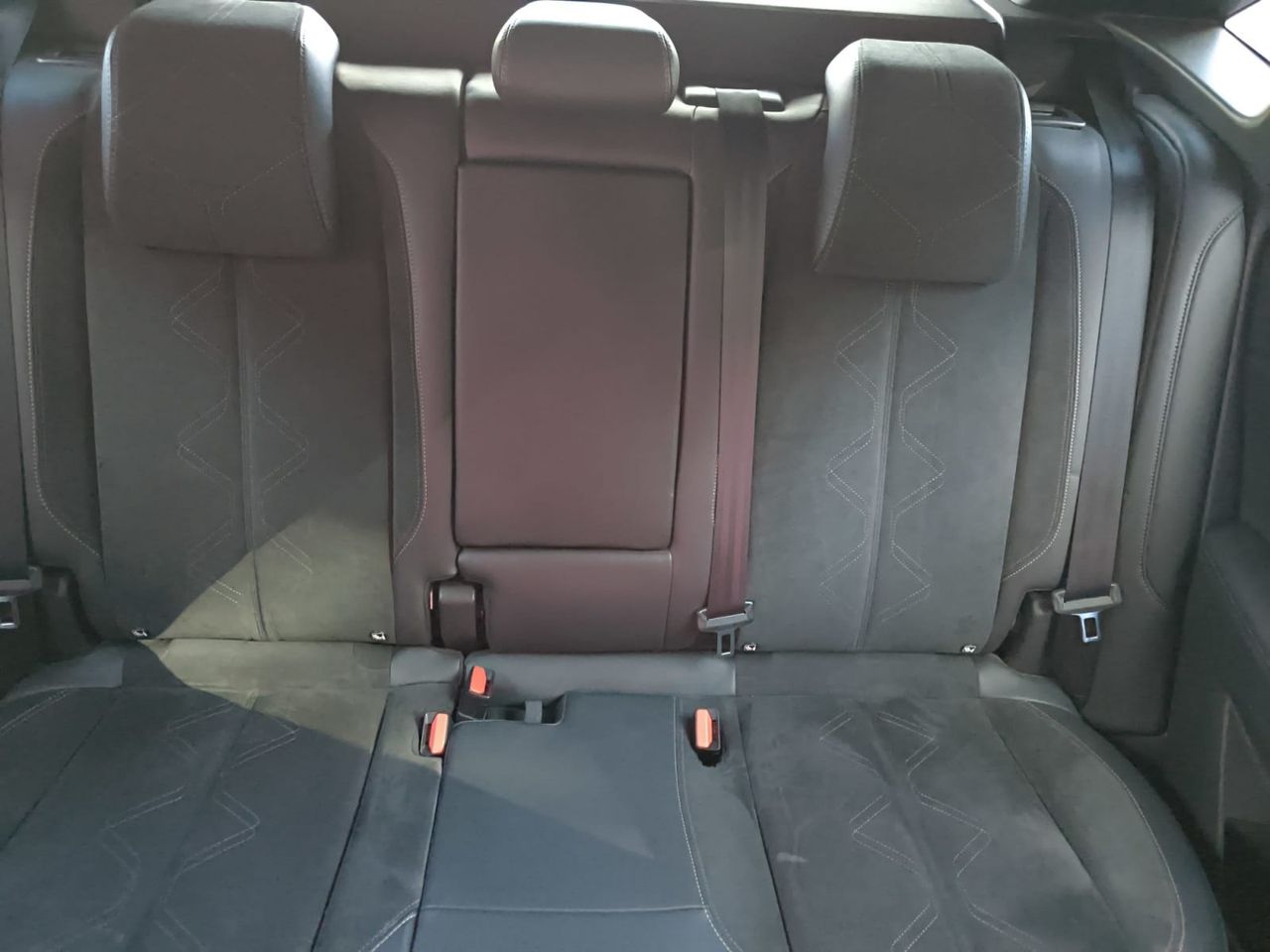 DS DS 7 CROSSBACK PURE TECH 180 CV PERFORMANCE  - Foto 2