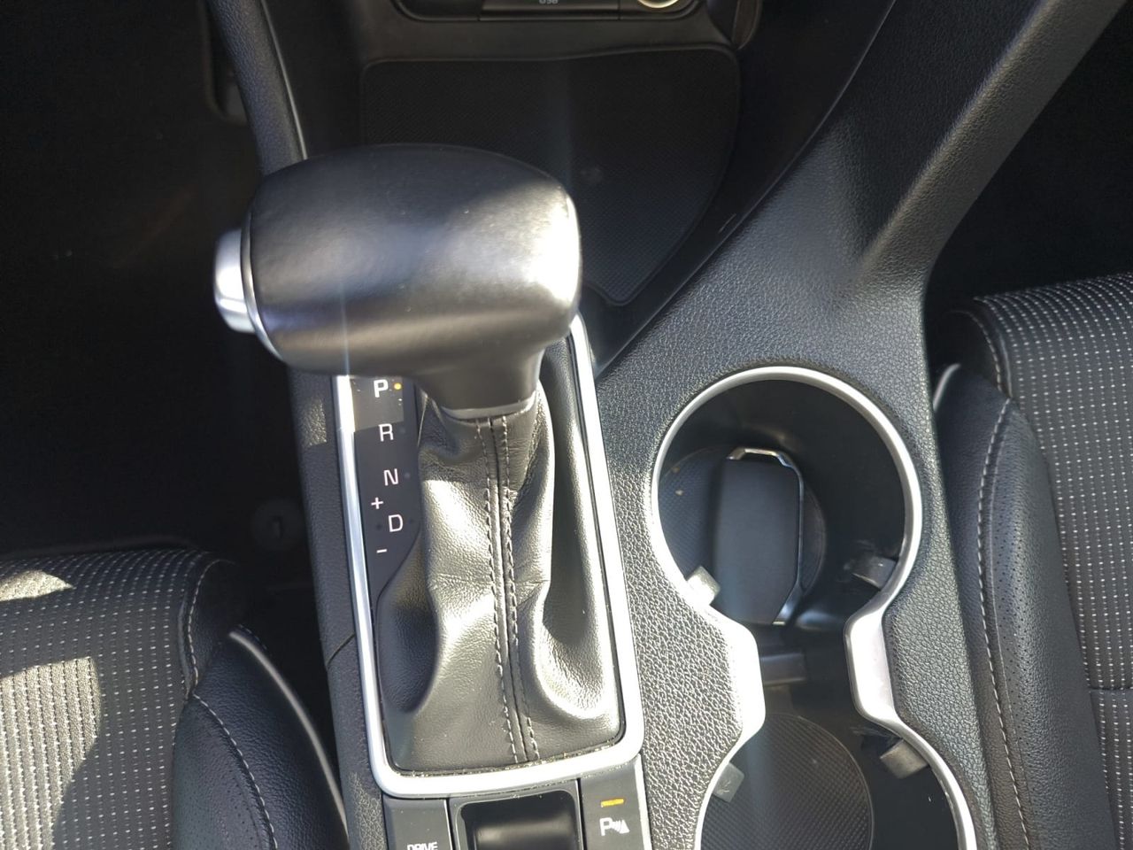 Kia Sportage 1.6 TGDI 180 CV GT LINE  - Foto 2